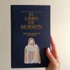 Libros de Mormón decorados