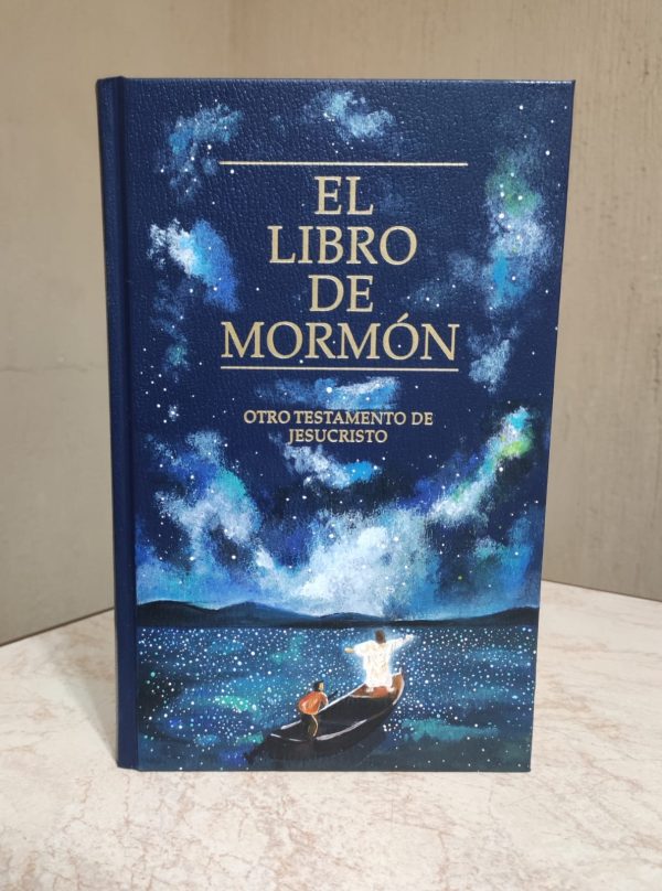 Libros de Mormón decorados